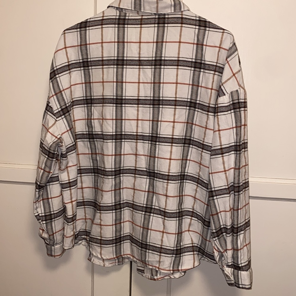 SHEIN XL Essence Plaid Drop Shoulder Button Up Pocket Front Shirt - Picture 4 of 13